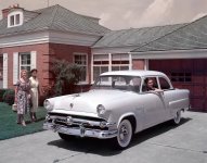 1954-Ford-Mainline-two-door-sedan.jpg