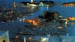 pink-floyd-venice-photos-2.jpg